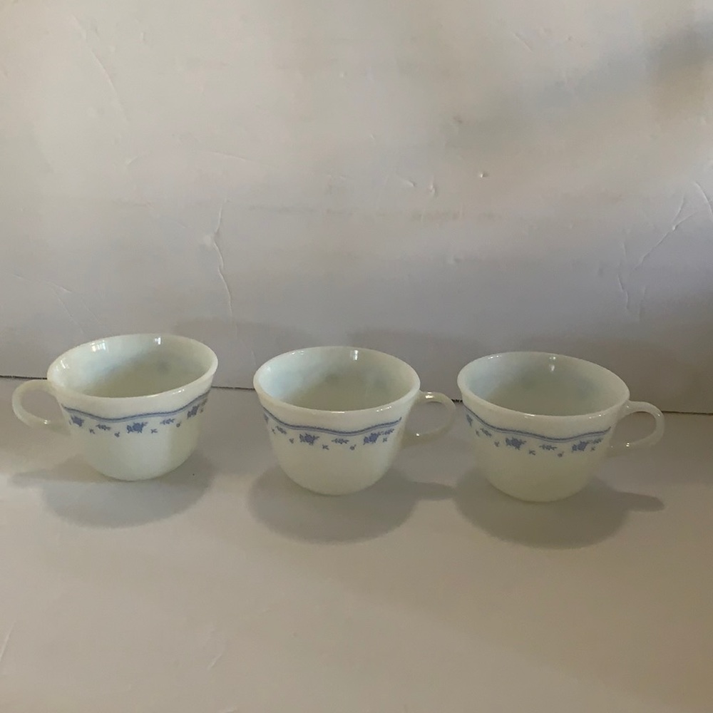 Pyrex set of 3 cups blue white vintage replacement RARE HTF EXCELLENT